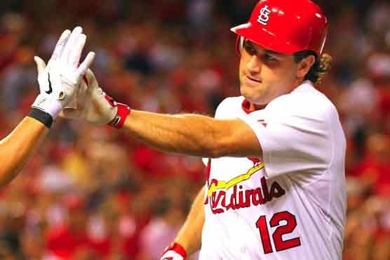 Baseball star Berkman signs $11m deal with Rangers