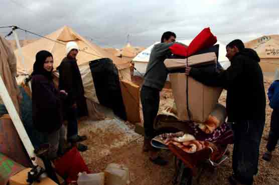 Dozens die as worst winter storm hits homeless Syrians 