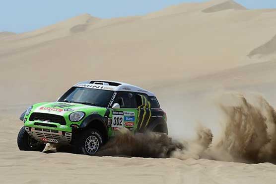 Peterhansel extends lead in Dakar to 10 minutes