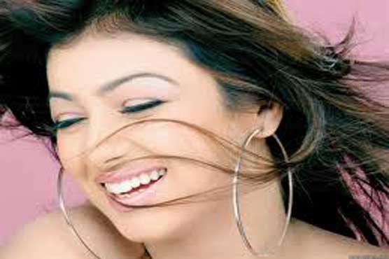 Ayesha Takia defends her father-in-law's comments