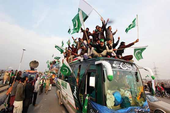 TMQ allowed to enter Islamabad after deal