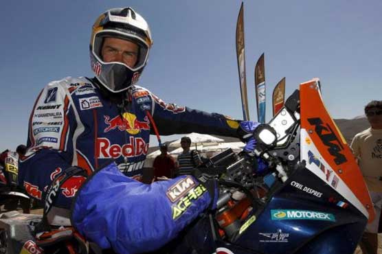 Rallying: Despres extends lead, cars brought to a halt