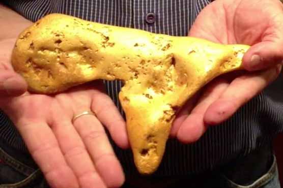 Amateur prospector finds massive gold nugget