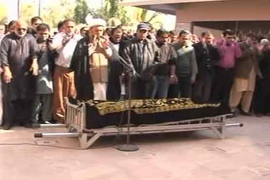 Karachi: Singer Mehnaz Begum laid to rest