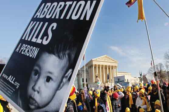 40 years after US abortion ruling, foes march on