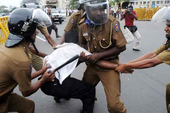 Sri Lankan police can detain suspects without charges