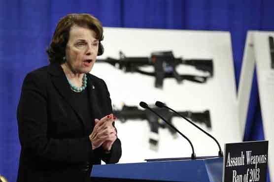 Democrats push assault weapons ban 