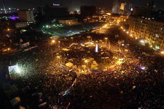 Egyptians gather to mark uprising anniversary 