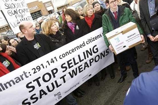 Thousands march for gun control in Washington