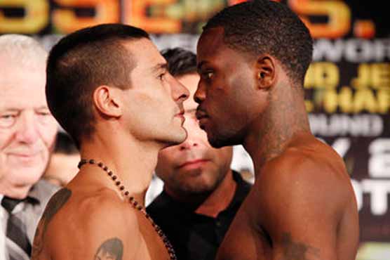 Matthysse stops Dallas in 1st round 