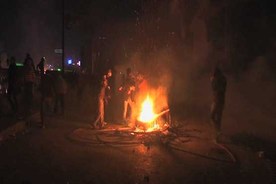 Morsi declares emergency, curfews in Egypt riot-hit areas