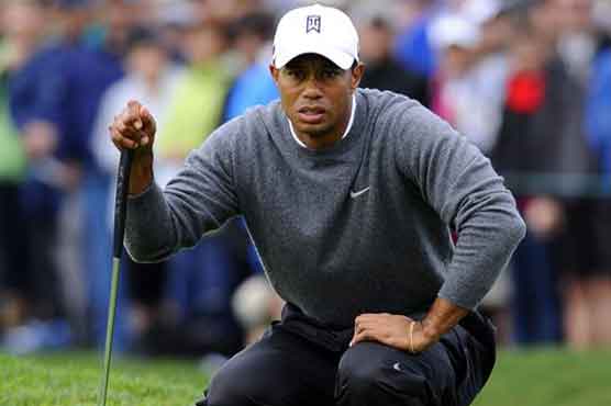 Woods builds a 6-shot lead at Torrey