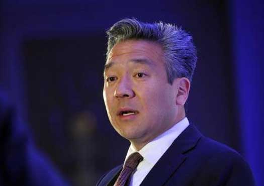 Tsujihara named CEO of Warner Bros