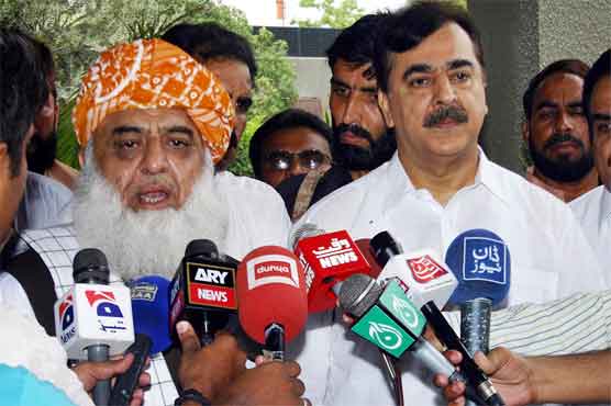 Fazl, Gilani stress politics of reconciliation