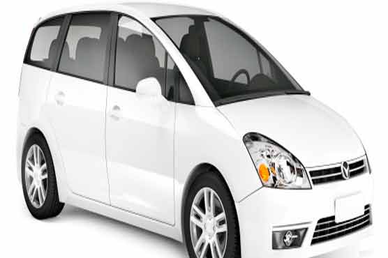 Minor Alaska boy survives 3 mile ride on roof of parents' Van