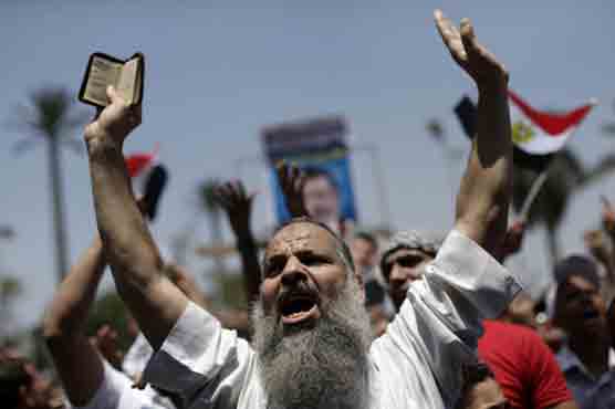 Egypt troops open fire on pro-Morsi protesters, three dead