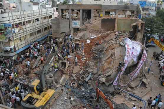 Five workers killed as restaurant collapses
