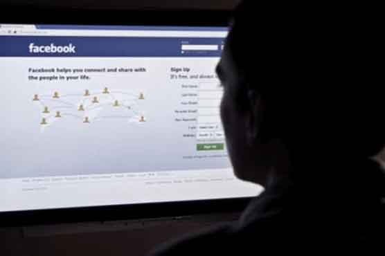 Facebook pushes search feature to more users