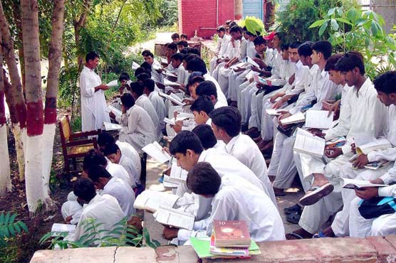 Punjab links promotion of teachers to performance 