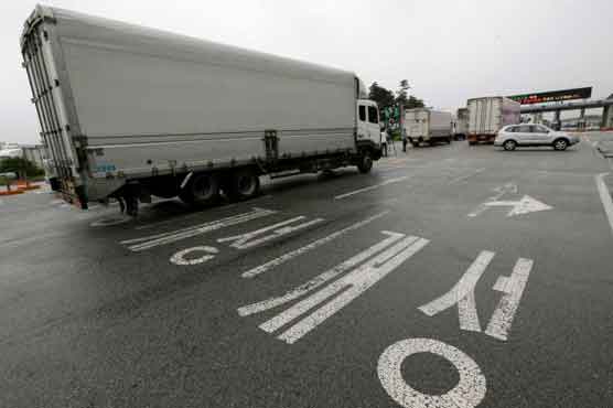 Koreas meet again for talk on restarting factories 