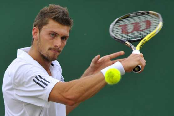 Brands beats Lorenzi, will meet Federer in Hamburg