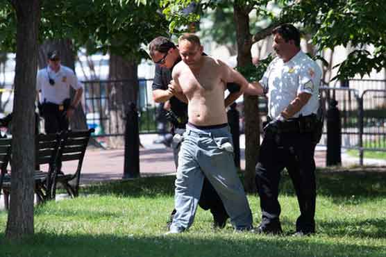 Armed man arrested near White House