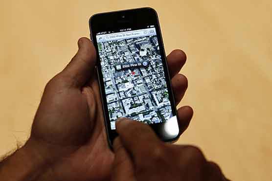 Apple buys 2 startups to improve its mobile maps