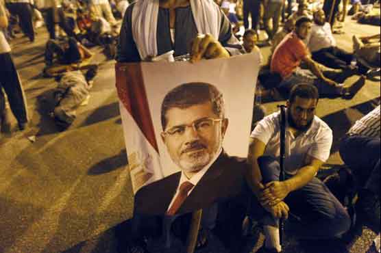 Three women dead as rival Egyptian factions clash