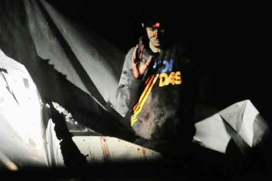 Boston bomb photos shed light on end of manhunt