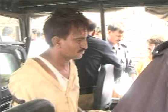 Locals beat up thief in Multan 