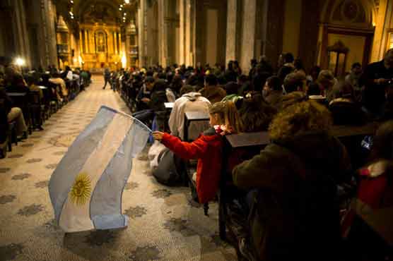 Catholic youths converge on Rio to see 'slum pope'