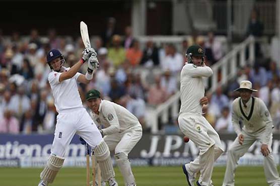 England reaches 210-4 in 2nd test