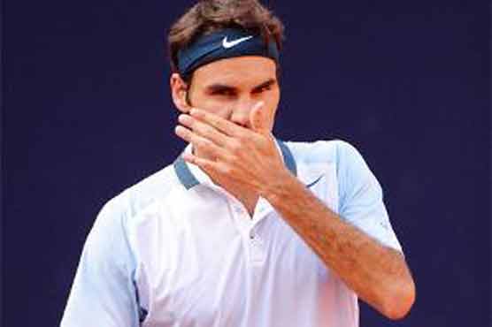 Federer loses to qualifier in Hamburg semis