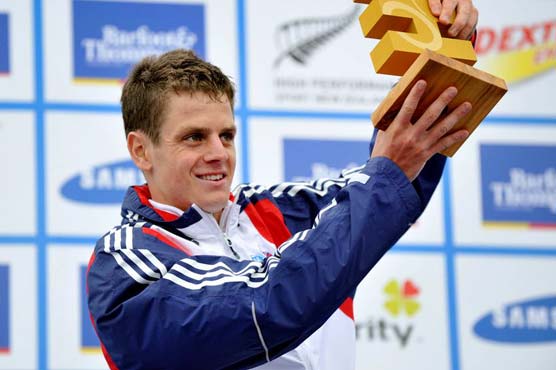 Brownlees top Hamburg triathlon, Haug wins women's