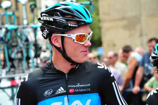 Froome rides to victory in 100th Tour de France