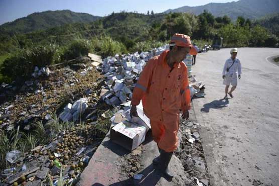 Truck flips on road in eastern China, killing 16