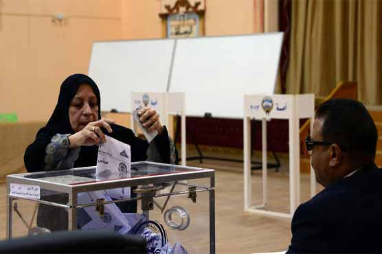 Kuwait holds parliamentary election