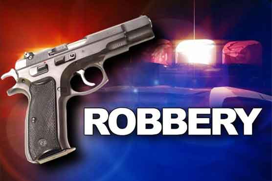 Lahore: Two Chinese nationals robbed