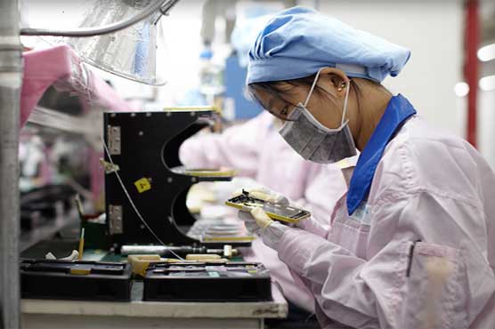 Group accuses Apple supplier of labor abuses