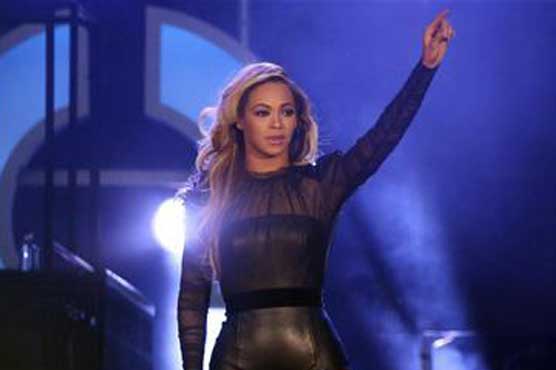 Beyonce headlines sell-out UK gig to promote gender equality