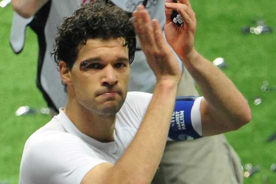 Ballack's farewell draws a crowd of 45,000