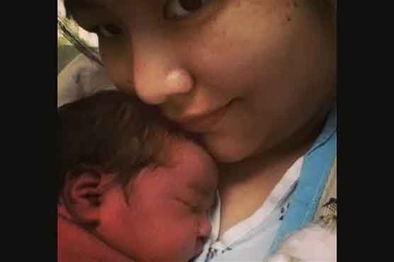 Marathon runner confuses labour pains with muscle-pull