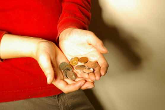 Free food for poor Spanish students