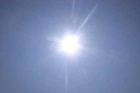 Met office forecasts hot, dry weather across country  