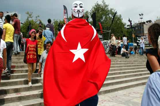 Erdogan convenes party leadership to discuss anti-government protests