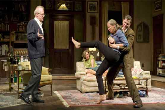 Tony Awards will star cross dressing and Tom Hanks