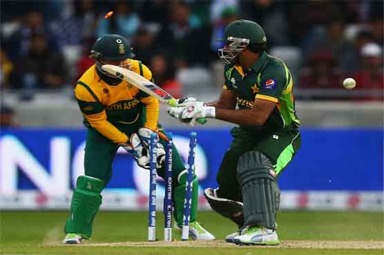South Africa beats Pakistan by 67 runs