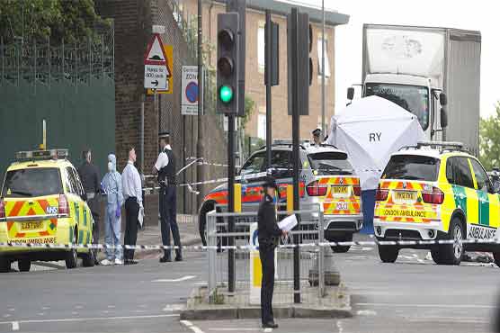 UK man who killed 2 police jailed for life