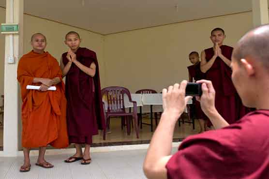 Myanmar monks call for peace with Muslims