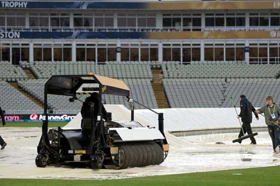 South Africa into CT semis after Windies tie